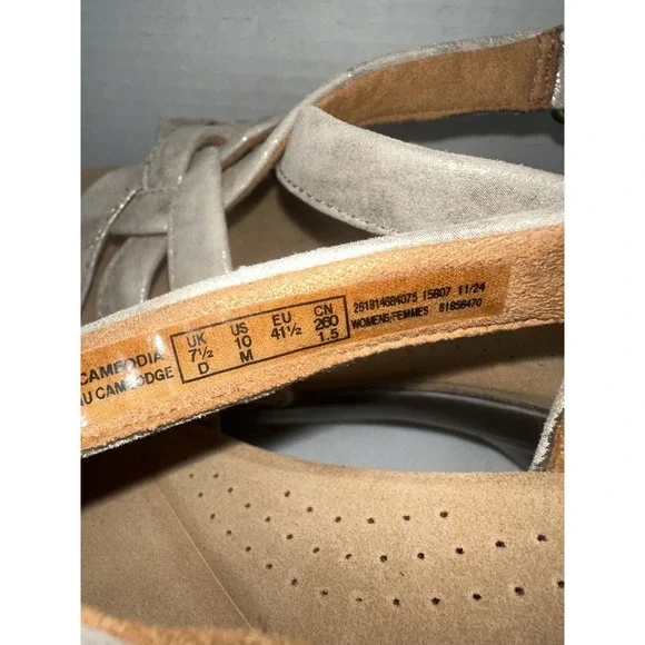 Clarks Women's Tuleah Cross Metallic Leather Sz 10 - Picture 9 of 9